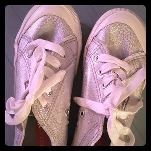 Rocket Dog Silver Casual Shoes fits like 8.5